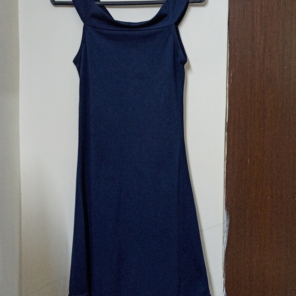 Blue dress - Picture 5 of 9